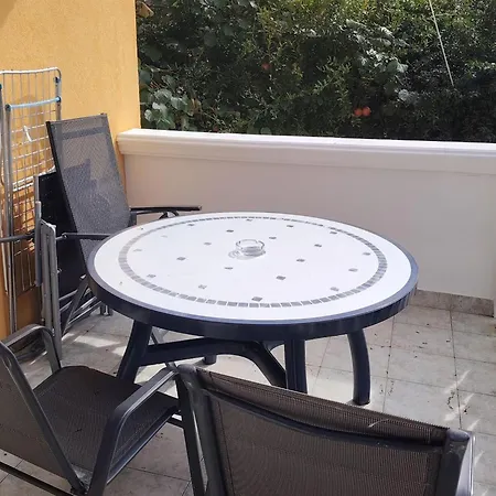 Comfort Rijeka - With Balcony And Sea View 4 * Kostrena