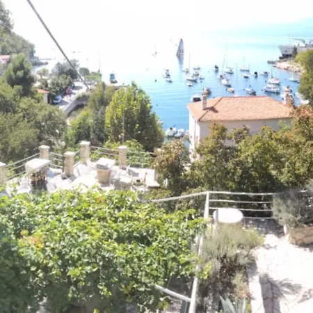 Appartement Comfort Rijeka - With Balcony And Sea View 4